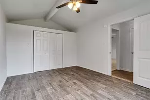 502 N Oak St, Texas City, TX 77591 - Photo 24
