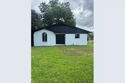 502 N Oak Street, Texas City, TX 77591 - Photo 2