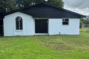 502 N Oak St, Texas City, TX 77591 - Photo 2