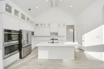 9438 Chateau Hill, Iowa Colony, TX 77578 - Photo 10