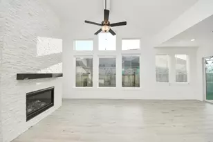 9438 Chateau Hill, Iowa Colony, TX 77578 - Photo 4