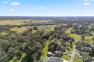 904 Avenue C, Sweeny, TX 77480 - Photo 34