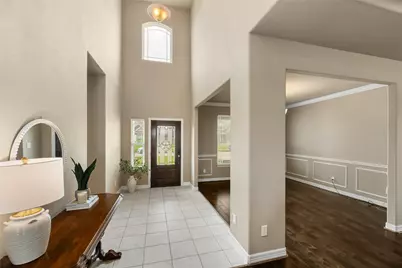 14407 Meadowlands Drive, Mont Belvieu, TX 77523 - Photo 6