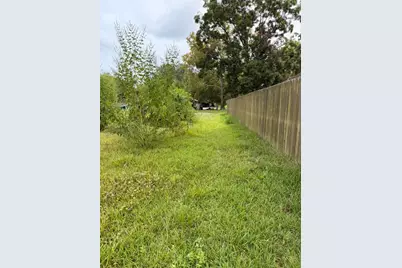 9511 Irby Street, Houston, TX 77088 - Photo 2