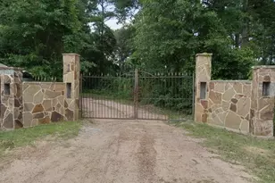 127 County Road 3431 W, Cleveland, TX 77327 - Photo 2