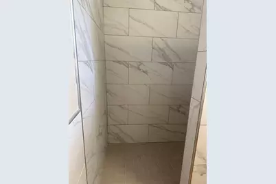 719 Eckel Street, La Grange, TX 78945 - Photo 6