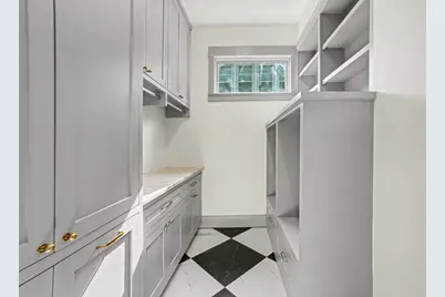 404 Avondale Street, Houston, TX 77006 - Photo 14