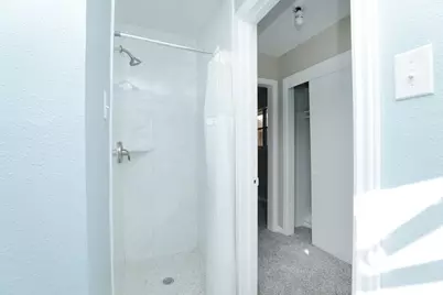 8235 Dover Street, Houston, TX 77061 - Photo 28