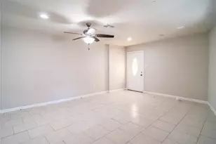 11623 Rowan Ln, Houston, TX 77072 - Photo 24