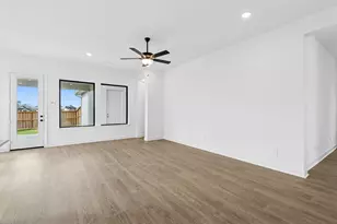 12123 Canal Vw Blvd, Mont Belvieu, TX 77523 - Photo 28