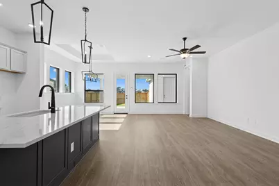 12123 Canal View Boulevard, Mont Belvieu, TX 77523 - Photo 14