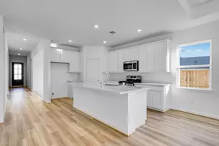 9703 Westminster Mnr Dr, Cypress, TX 77433 - Photo 2