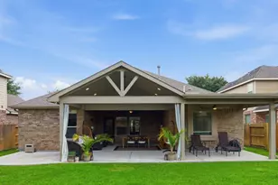 19011 Cove Forest Ln, Cypress, TX 77433 - Photo 40