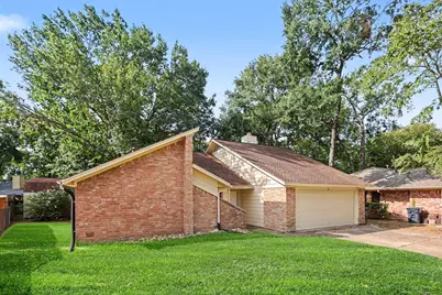 3 Flint Street, Conroe, TX 77301 - Photo 2