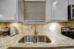 1901 Post Oak Park Dr Dr, Houston, TX 77027 - Photo 2