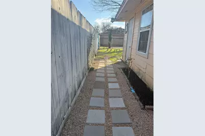 11008 Misty Summit Drive, Houston, TX 77086 - Photo 16