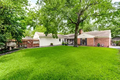 2602 Briarbrook Drive, Houston, TX 77042 - Photo 20