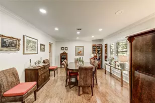 2602 Briarbrook Dr, Houston, TX 77042 - Photo 6