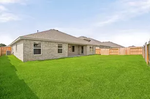 509 Comal Trl, Dayton, TX 77535 - Photo 24