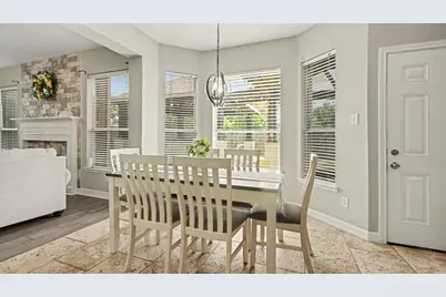 1927 Pinewood Court, Baytown, TX 77521 - Photo 16