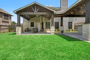 1927 Pinewood Ct, Baytown, TX 77521 - Photo 42