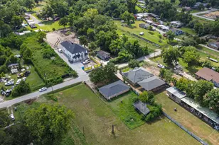 9409 Irby St, Houston, TX 77088 - Photo 4