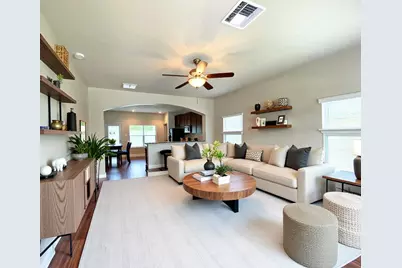 40 Woodland Hills Drive #B, Conroe, TX 77303 - Photo 4