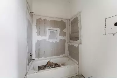 611B E 25th Street, Houston, TX 77008 - Photo 18