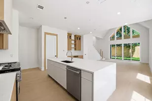 611B E 25th St, Houston, TX 77008 - Photo 6