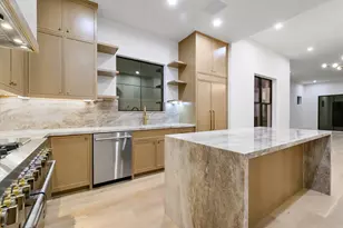 611B E 25th St, Houston, TX 77008 - Photo 6