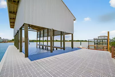 225 S Front Street, Freeport, TX 77541 - Photo 1