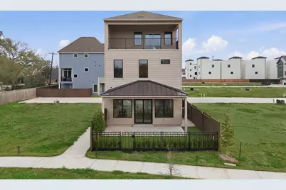 8715 Padua Lane, Houston, TX 77055 - Photo 10