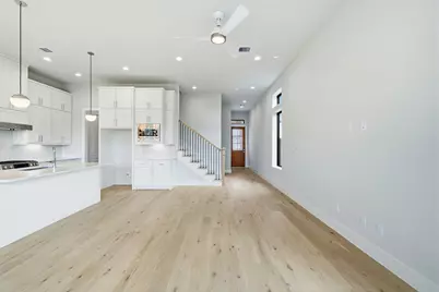 8715 Padua Lane, Houston, TX 77055 - Photo 14