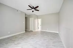 18809 Egret Bay Blvd, Webster, TX 77058 - Photo 14