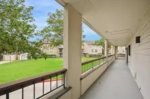 18809 Egret Bay Blvd, Webster, TX 77058 - Photo 20