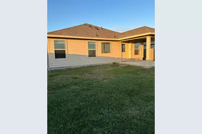 8617 Explorer Drive, Texas City, TX 77591 - Photo 2