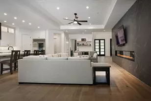 11 Karsten Creek Ct, The Woodlands, TX 77389 - Photo 14