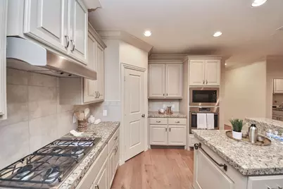 13618 Teal Bluff Lane, Houston, TX 77077 - Photo 12