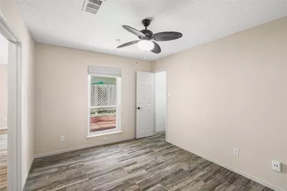 1516 Beaconshire Road, Houston, TX 77077 - Photo 16