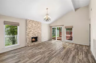 1516 Beaconshire Rd, Houston, TX 77077 - Photo 8