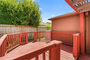 1516 Beaconshire Rd, Houston, TX 77077 - Photo 26