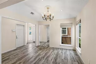 1516 Beaconshire Rd, Houston, TX 77077 - Photo 14