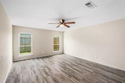 1516 Beaconshire Road, Houston, TX 77077 - Photo 20