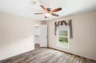 1516 Beaconshire Rd, Houston, TX 77077 - Photo 24