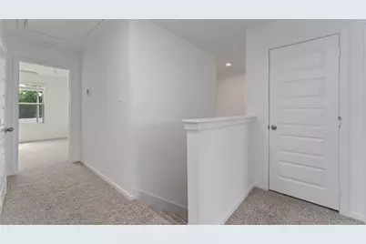 7815 Inwood Hills Lane, Houston, TX 77088 - Photo 14