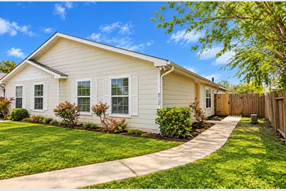 8722 Cherie Grove Circle, Houston, TX 77088 - Photo 1
