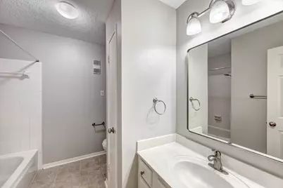 7350 Kirby #24, Houston, TX 77030 - Photo 14