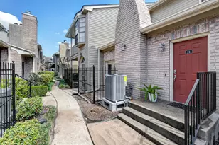 7350 Kirby, Houston, TX 77030 - Photo 4
