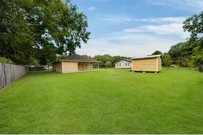 148 W Fear Road, Winnie, TX 77665 - Photo 26