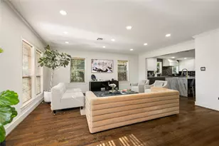 516 W 30th St, Houston, TX 77018 - Photo 4